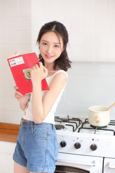 杨思敏金瓶梅